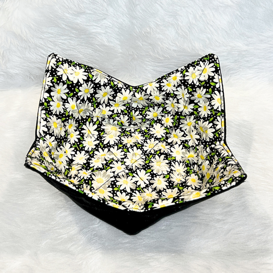 White Daisy Bowl Cozie