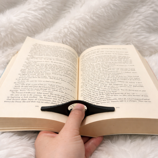 Thumb Page Holder