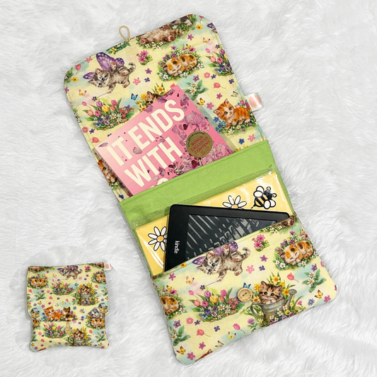 Green Kitten E-Reader & Book Sleeve